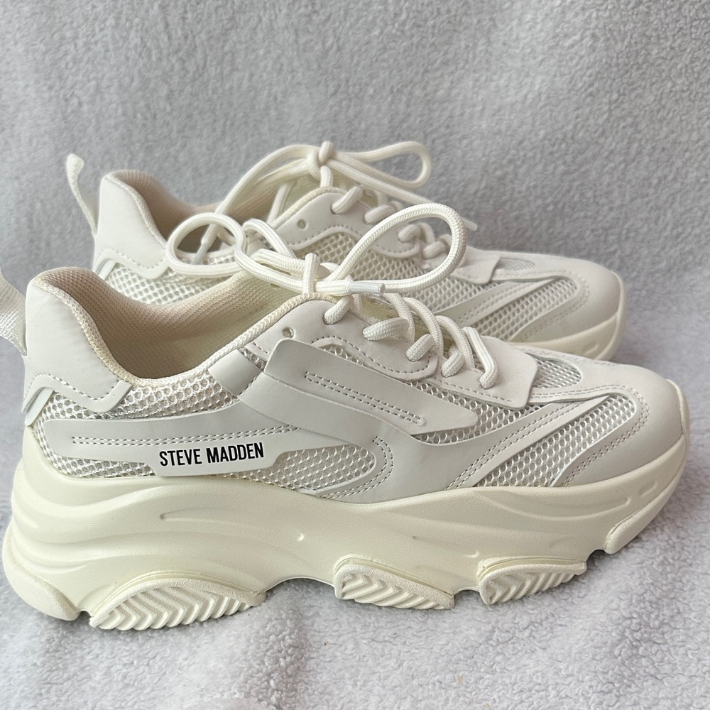 Steve Madden Cream Women's Platform Sneakers size 7.5